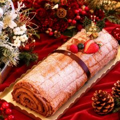 2026年クリスマスケーキご予約受付中。石巻グランドホテル特製ブッシュドノエル（フルサイズ4,800円・ハーフサイズ2,800円）。12月24日・25日お引渡し。